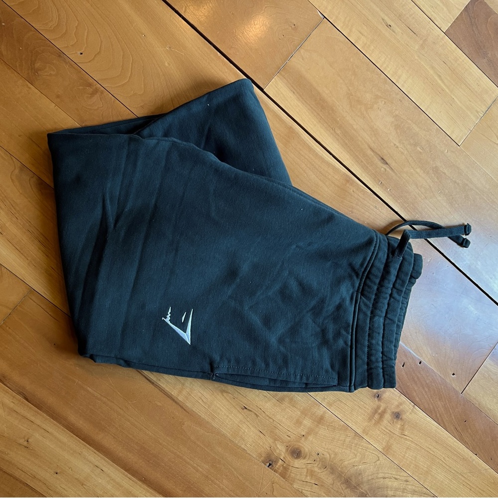 GYMSHARK - FOREST GREEN JOGGERS - S